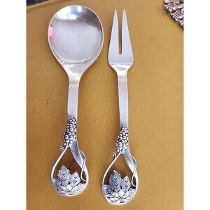 FRANK WHITING HAND MADE STERLING SILVER 8.5" SERVING FORK & SPOON GRAPEWINE